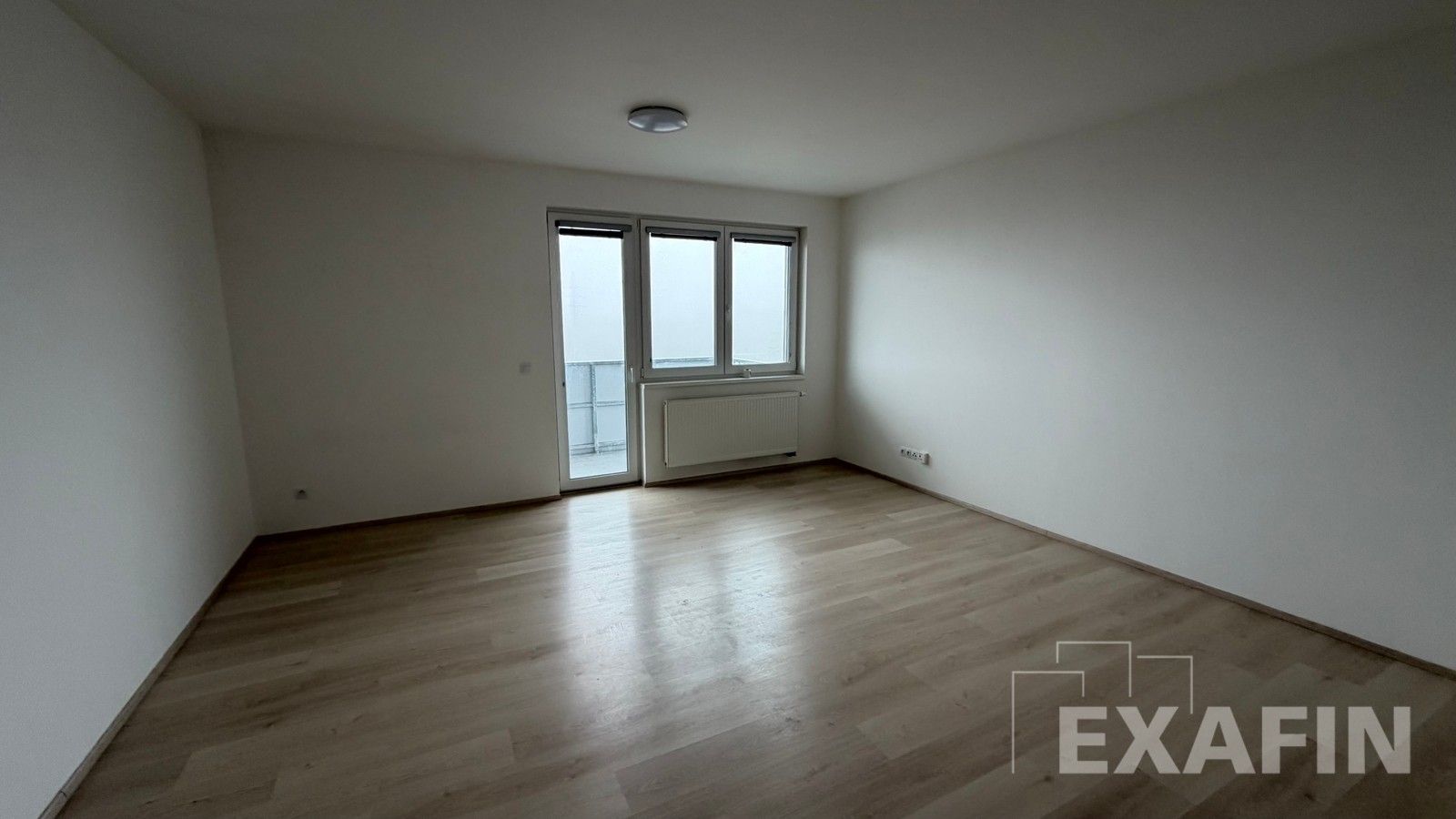 Pronájem byt 1+kk - Hornoměcholupská 860, Praha, 37 m²