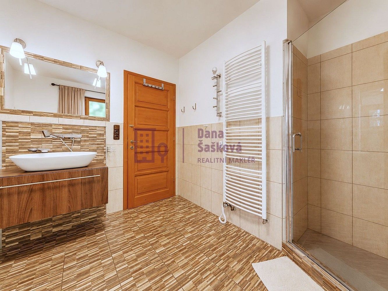 Prodej rodinný dům - Rodvínov, okres Jindřichův Hradec, 210 m² - 5