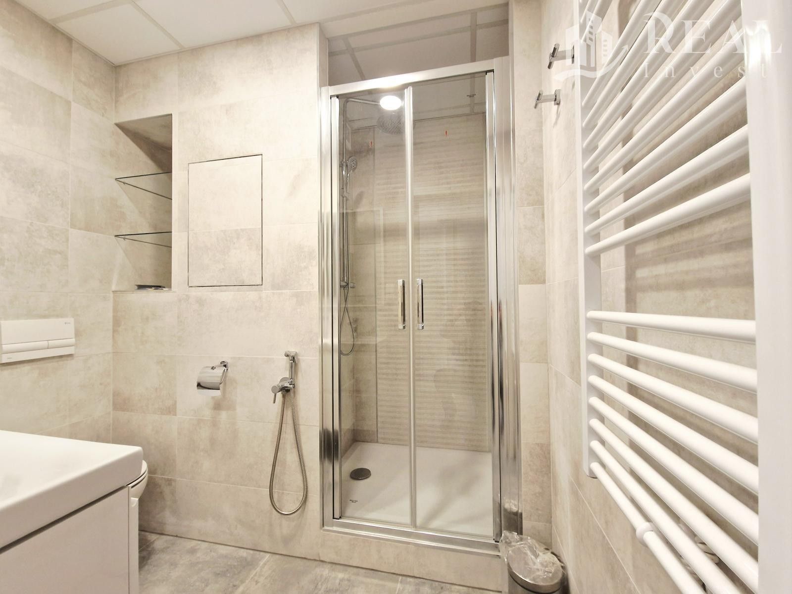 1+1, Marš. Rybalka, Most, 36 m²