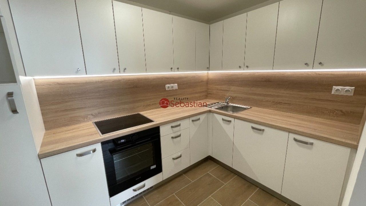 2+1, Antonína Sochora, Teplice, 59 m² - 2