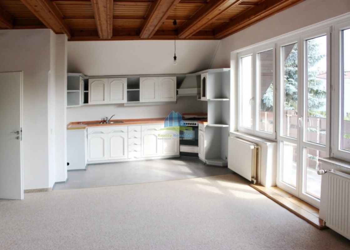 Pronájem byt 3+kk - Mládežnická, Františkovy Lázně, 100 m²