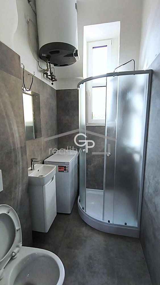 Pronájem byt 2+1 - Nádražní, České Budějovice - České Budějovice 6, 54 m² - 5