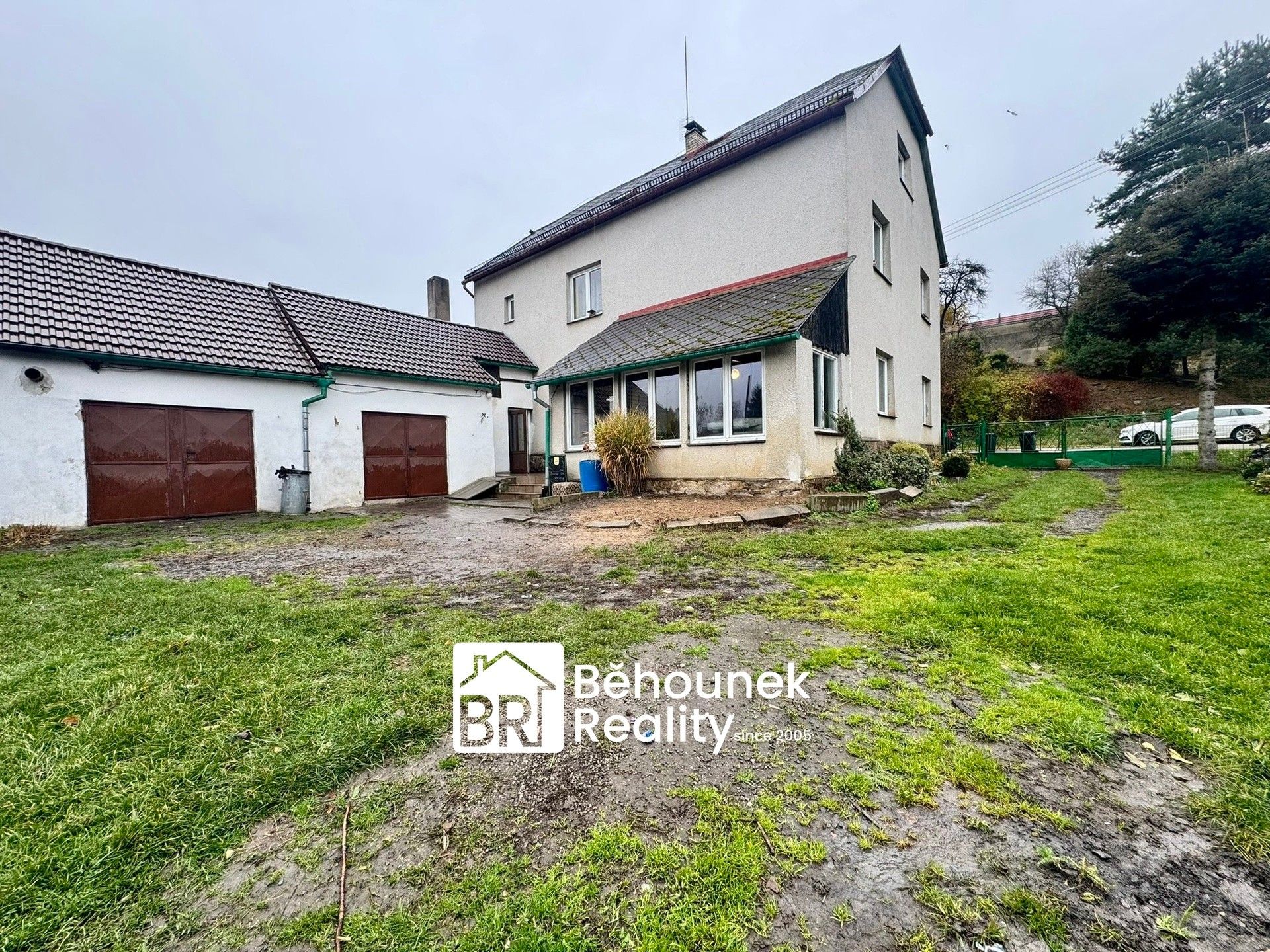 Prodej rodinný dům - Lodhéřov, 340 m²