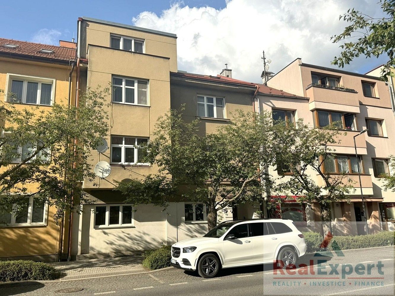 Činžovní dům, 430 m²