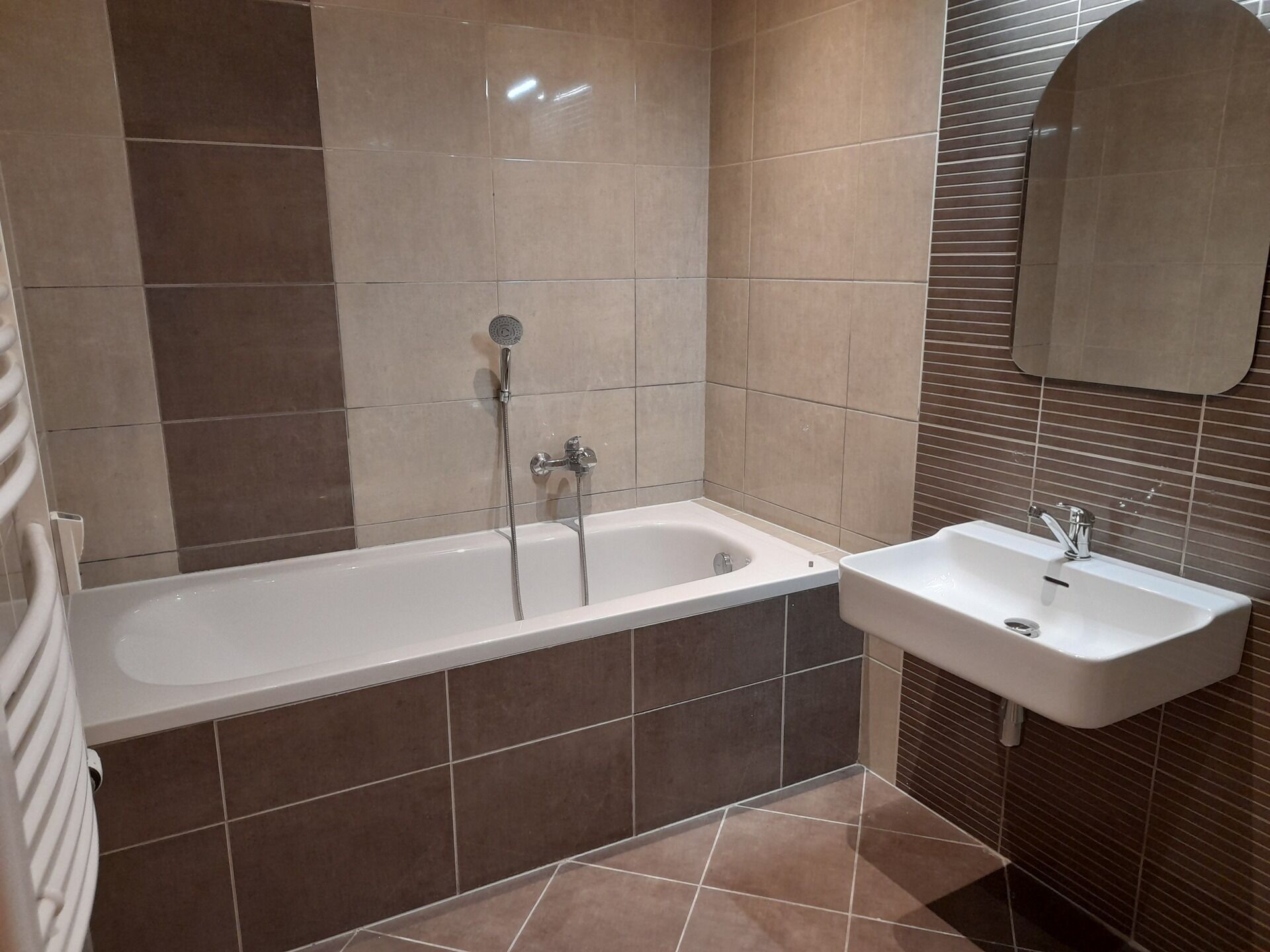 3+kk, Masarykova třída , Teplice, 106 m² - 2