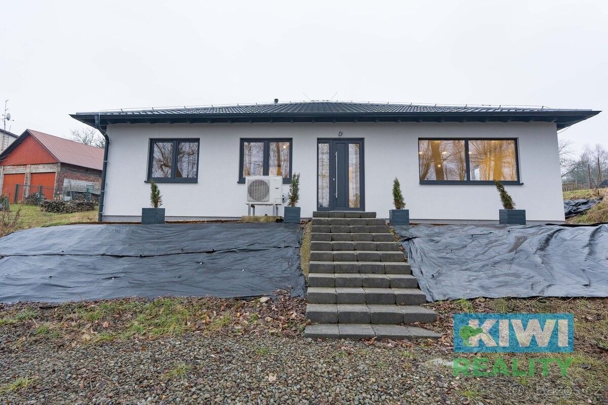 Prodej rodinný dům - Petřvald u Karviné, 735 41