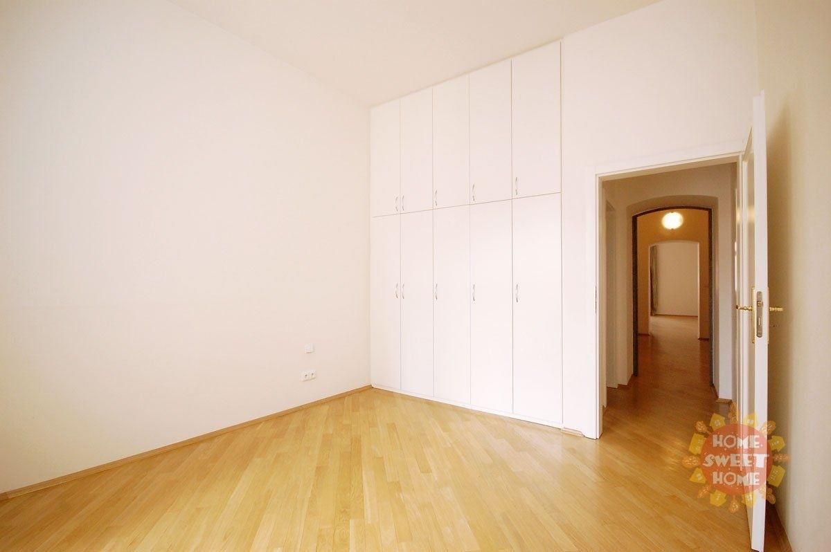 4+1, Odborů 289, Praha Nové Město, 100 m² - 2