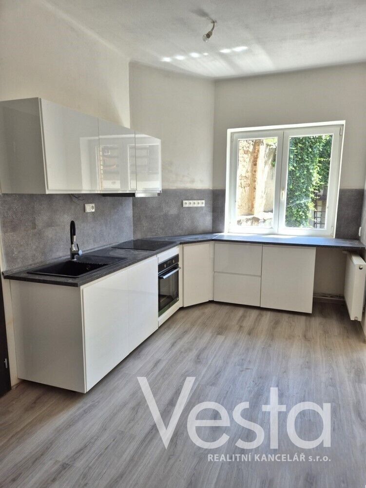 Prodej byt 2+1 - Teplická, Děčín, 49 m²