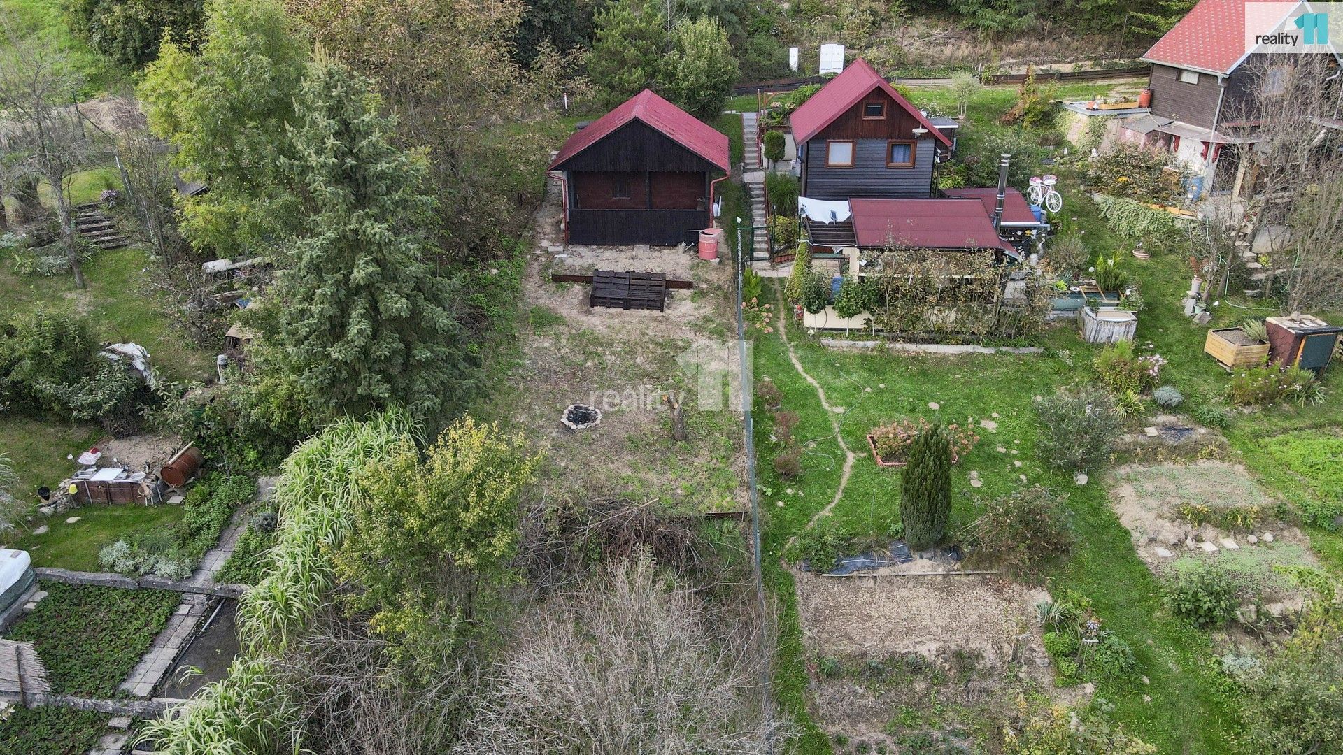 Zahrady, Březnice, 488 m²