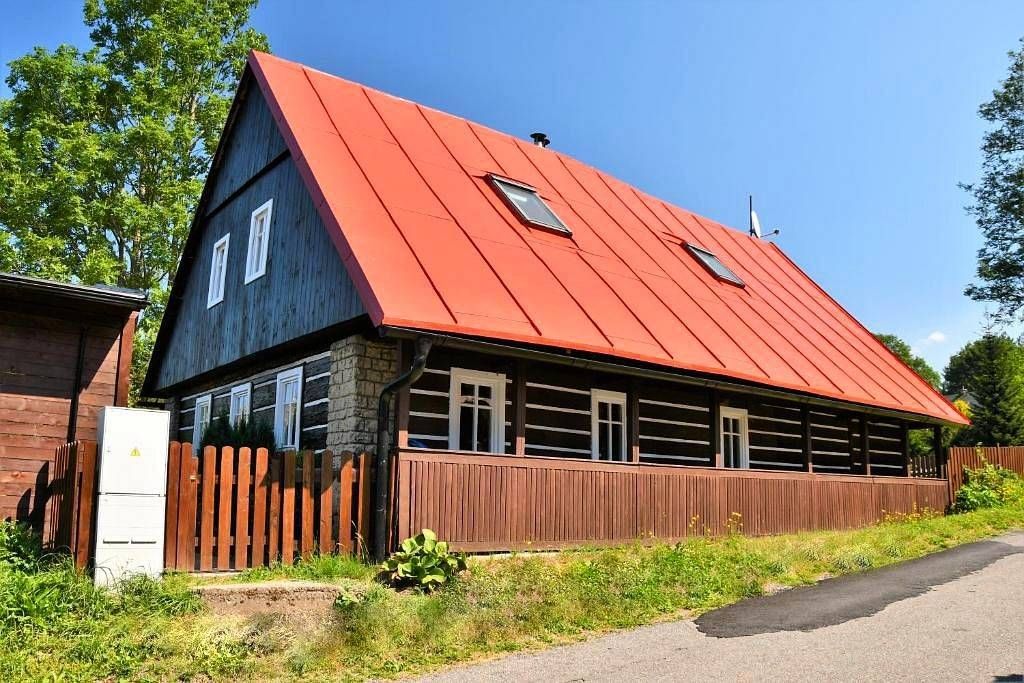 Chaty, Sněžné - Sněžné, Královéhradecký kraj