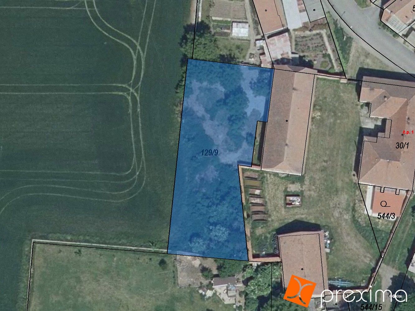 Komerční pozemek, 136 m²