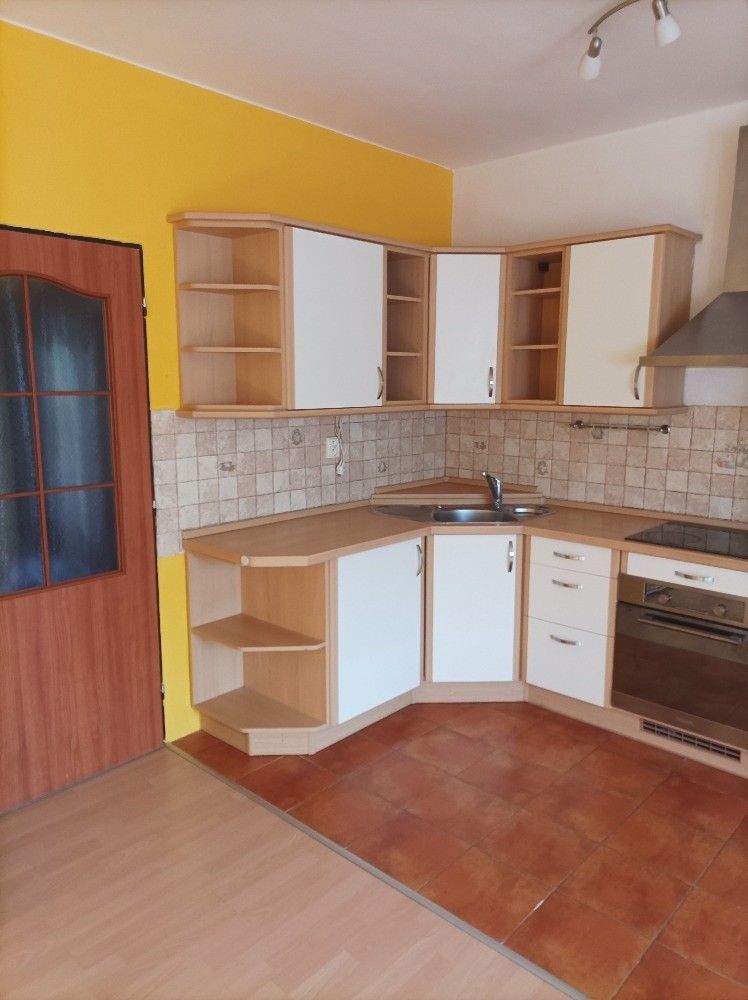 Byty, Kostelec nad Černými Lesy, 281 63