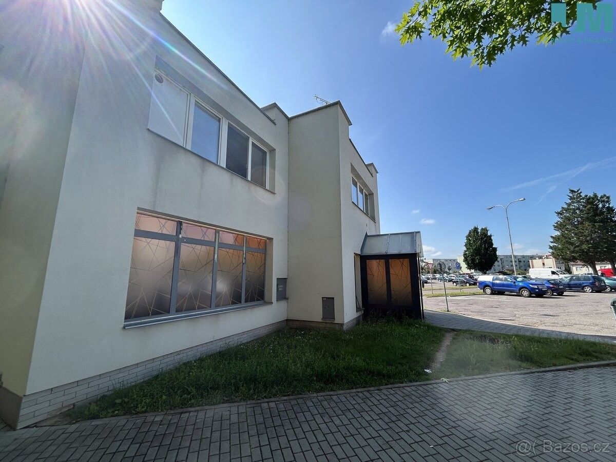 Prodej obchodní prostory - Znojmo, 671 81