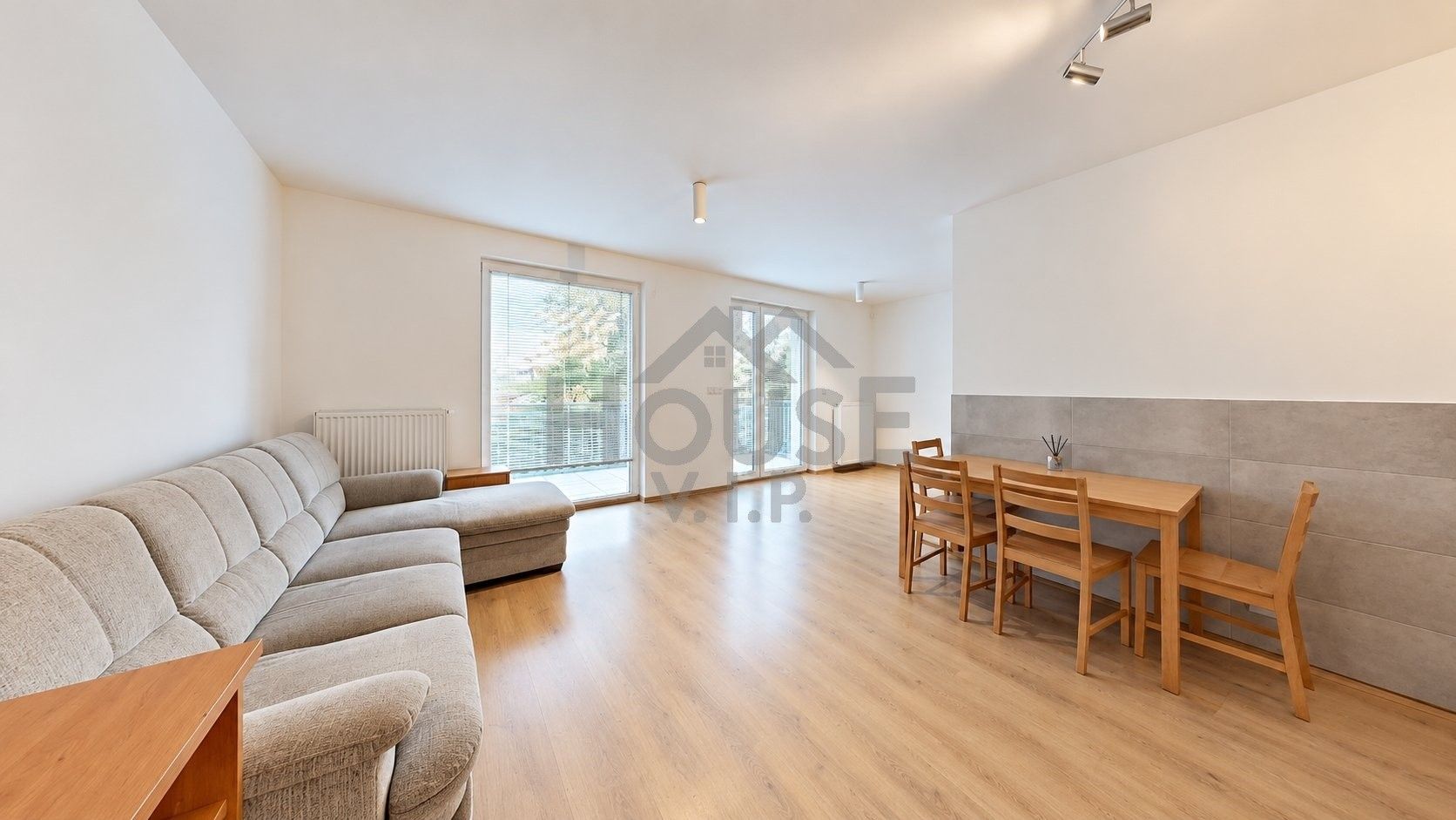 Byt 1+kk, 54 m²