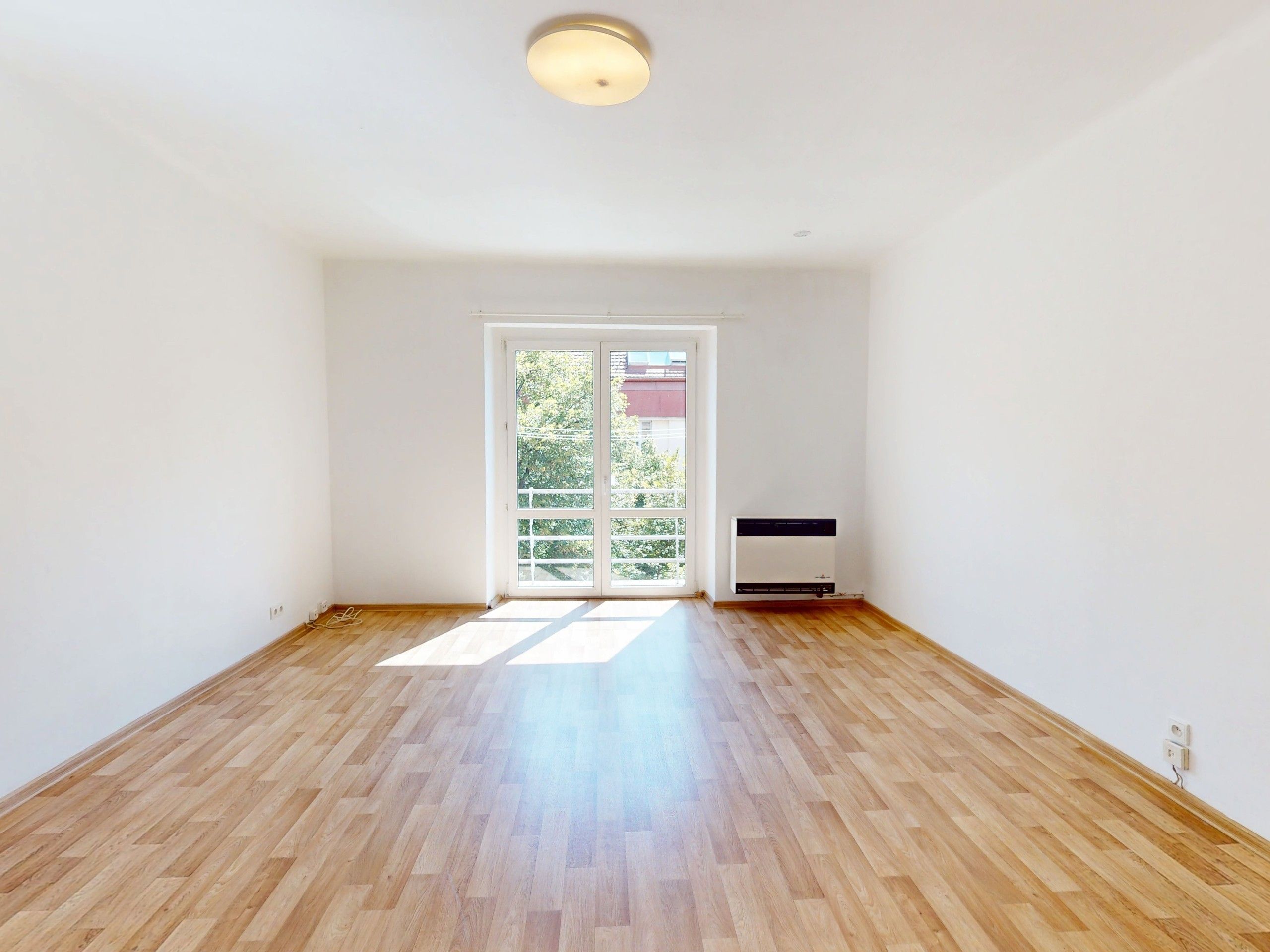 2+1, V. P. Čkalova 733, Praha Bubeneč, 62 m² - 2