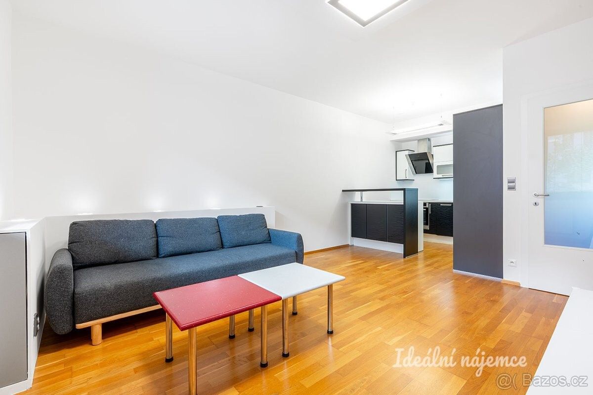 Pronájem byt - Praha, 190 11 - 2