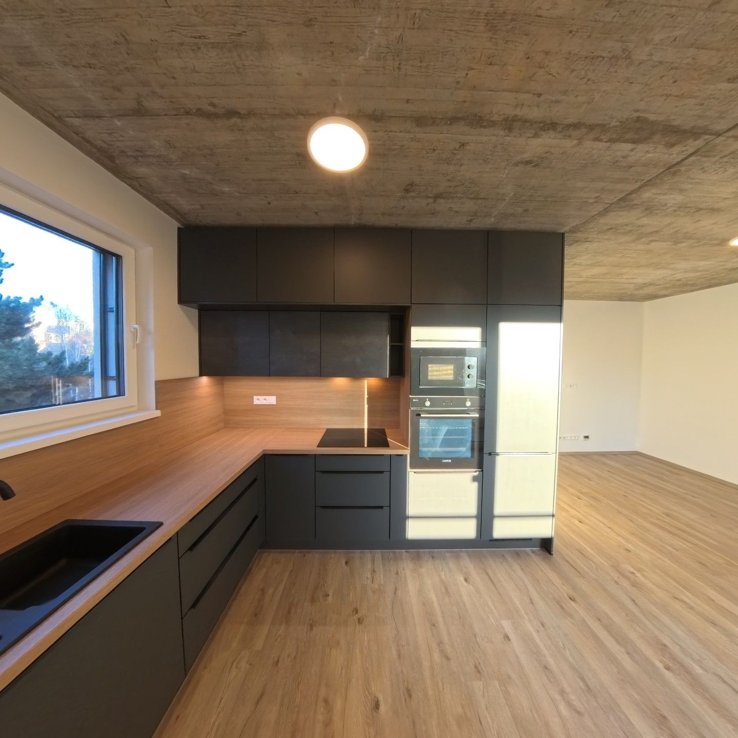 Pronájem byt 3+kk - Polní, Liberec, 75 m²