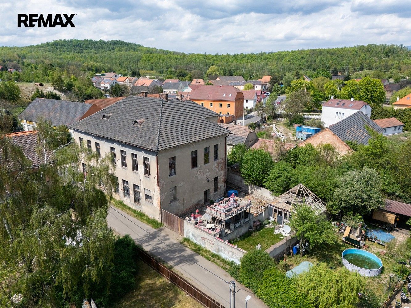 Rodinné domy, Braňany, okres Most, Ústecký kraj, 557 m² - 1
