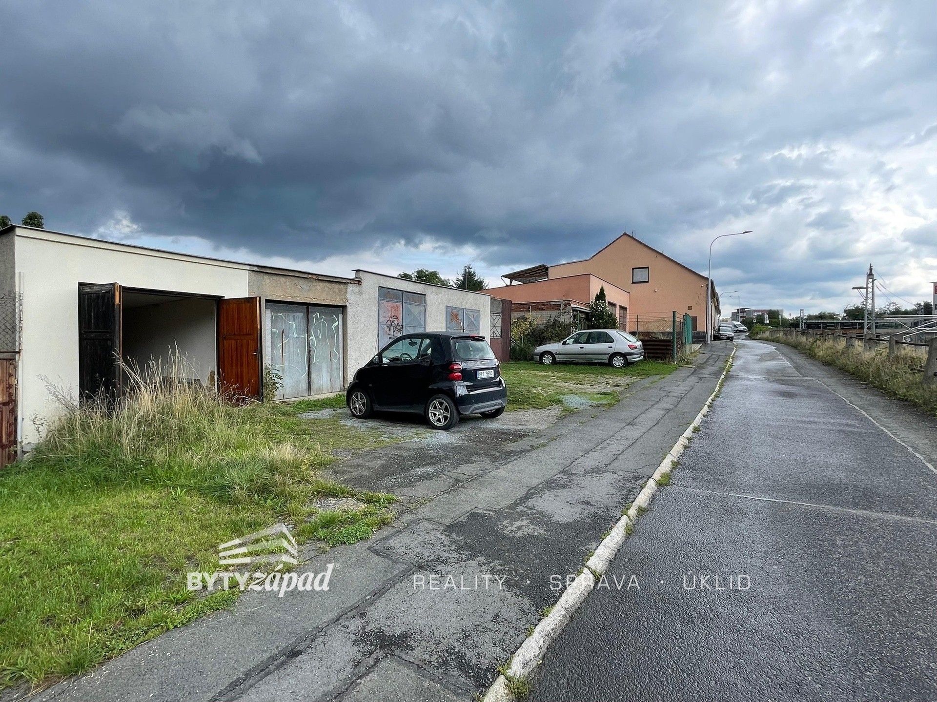 Garáže, Drážní  , Plzeň, 19 m²