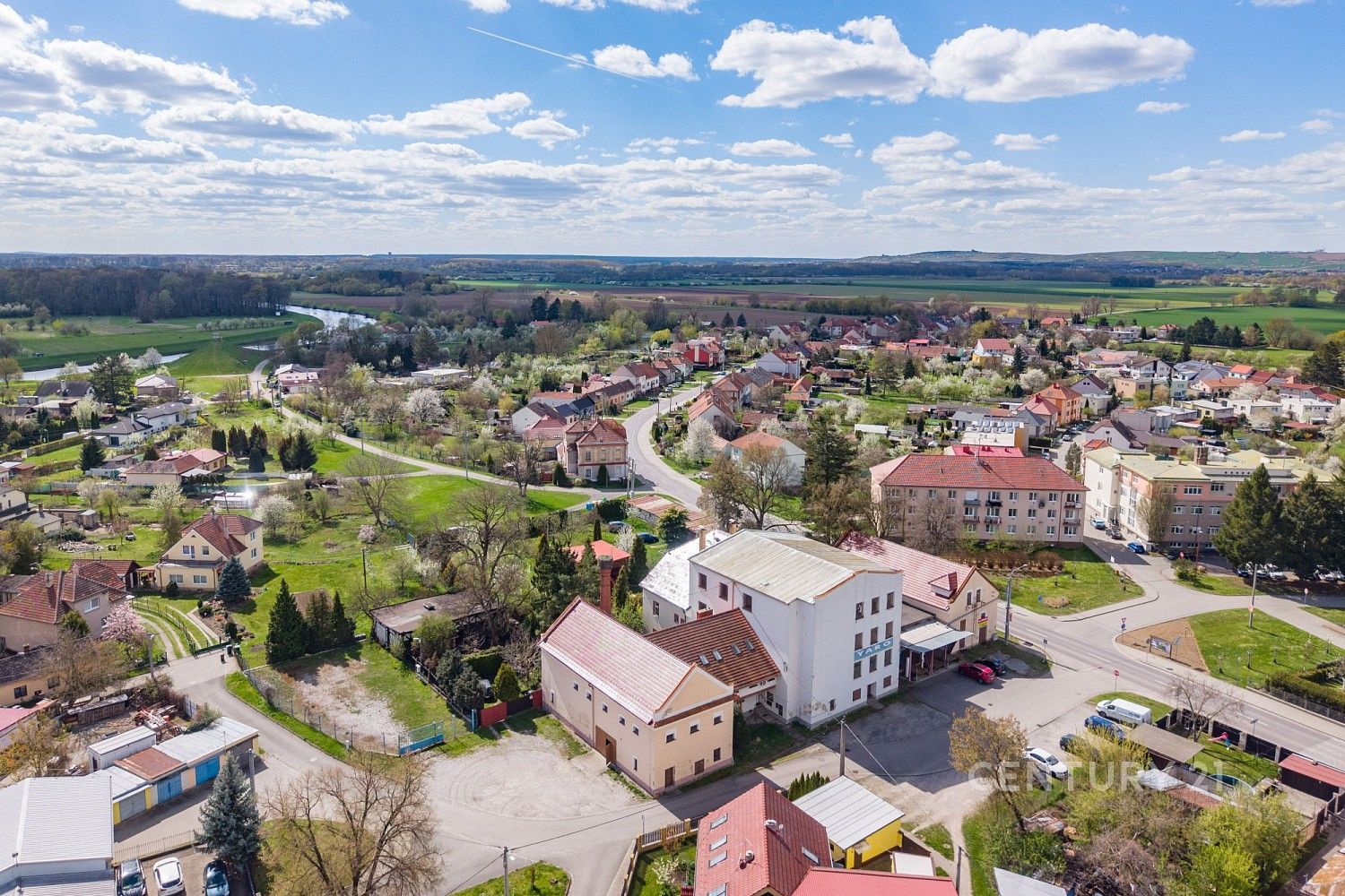 Sklady, Uherský Ostroh, okres Uherské Hradiště, Zlínský kraj, 2 212 m² - 2