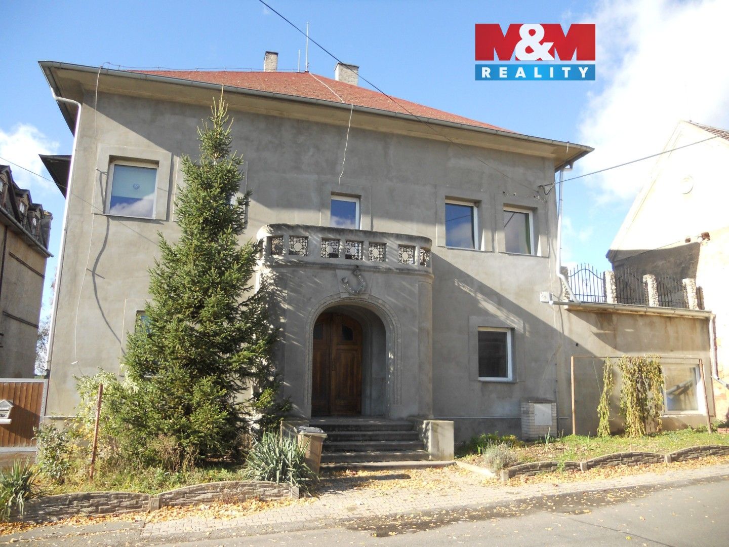 Obchodní prostory, Hředle, 1 805 m²