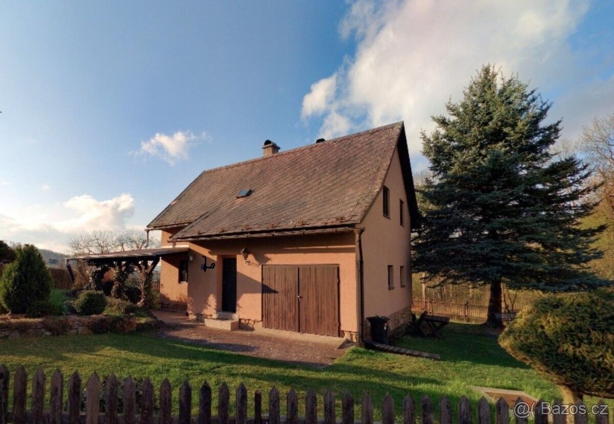 Chaty, Úštěk, 411 45