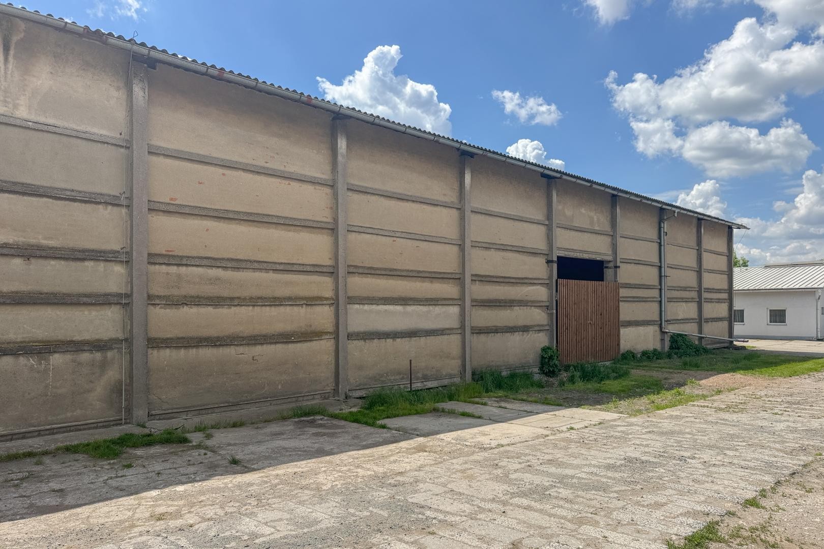 Výrobní prostory · 4 204 m² · Dolní Stakory - 4