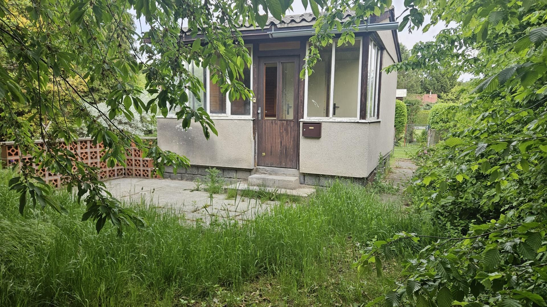 Chaty, Praha 6, Dejvice, 21 m² - 1