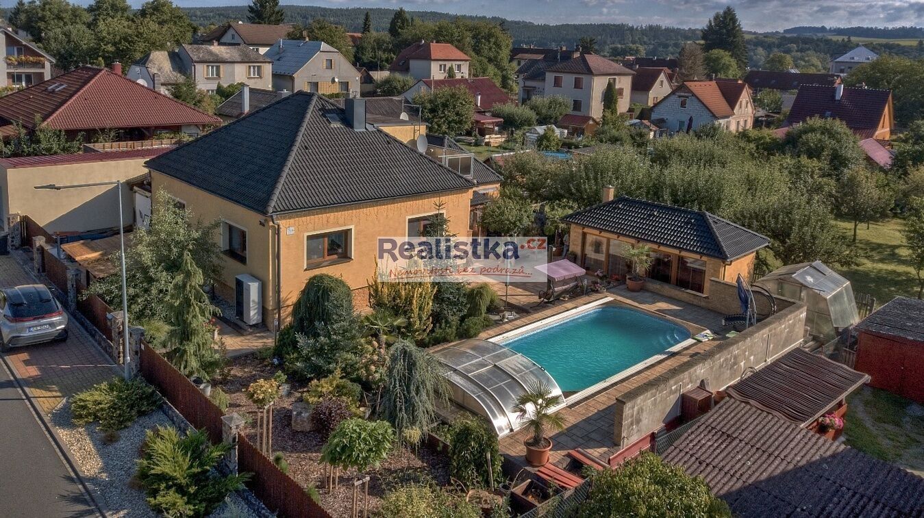 Rodinné domy, U Trati, Blovice, 320 m²