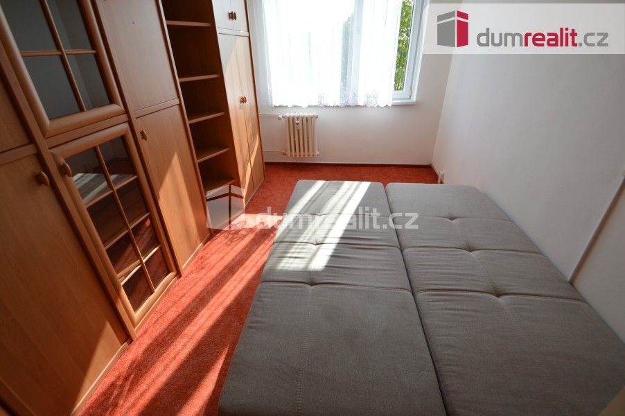 Pronájem byt 2+kk - Suchý vršek, Praha, 46 m²