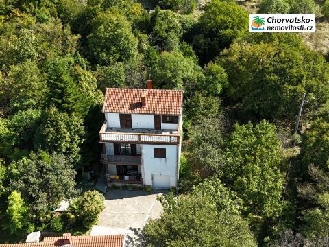 Rodinné domy, 987 66, Zahraničí