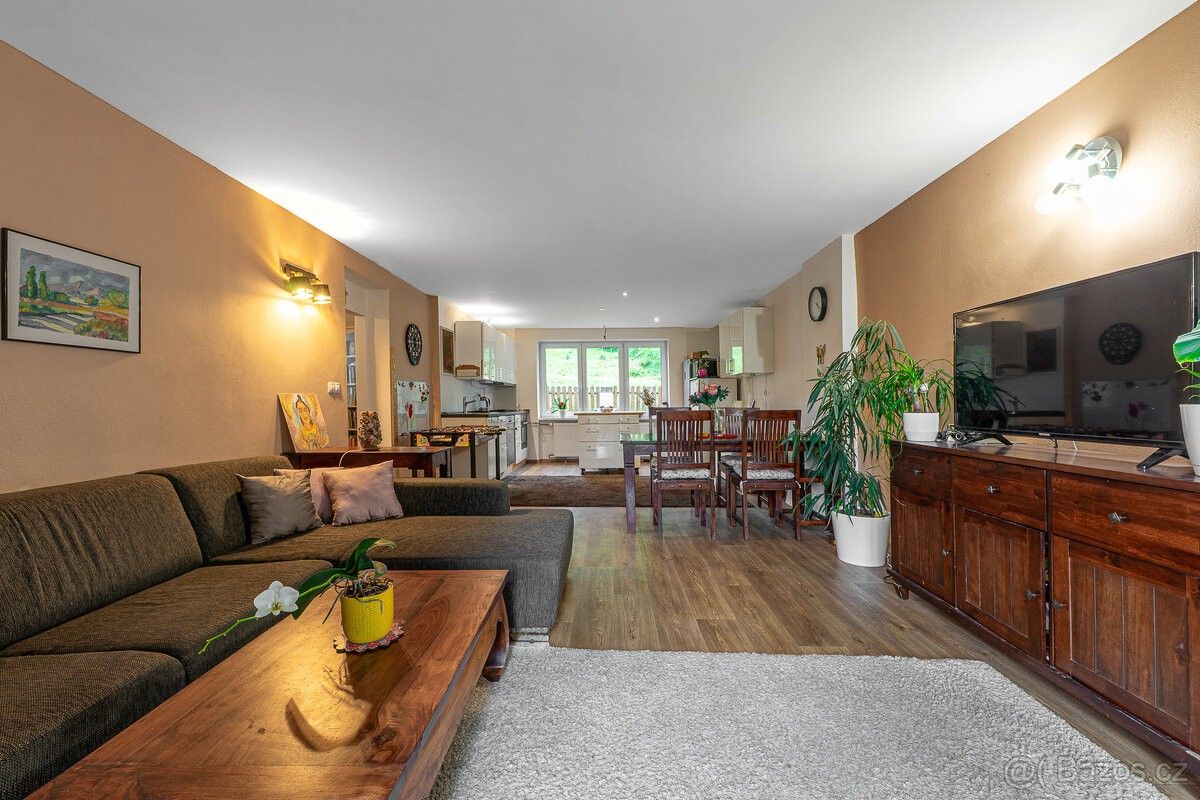 Rodinné domy, Nýrsko, 340 22