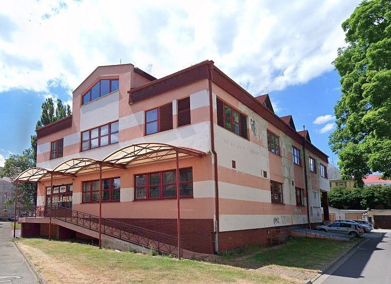 Obchodní prostory, Krnov, 175 m² - 1