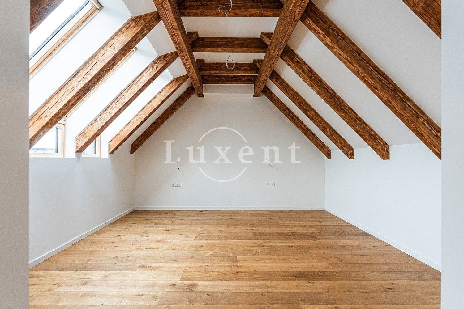 Prodej byt 4+kk - Harrachov, okres Jablonec nad Nisou, 167 m² - 5