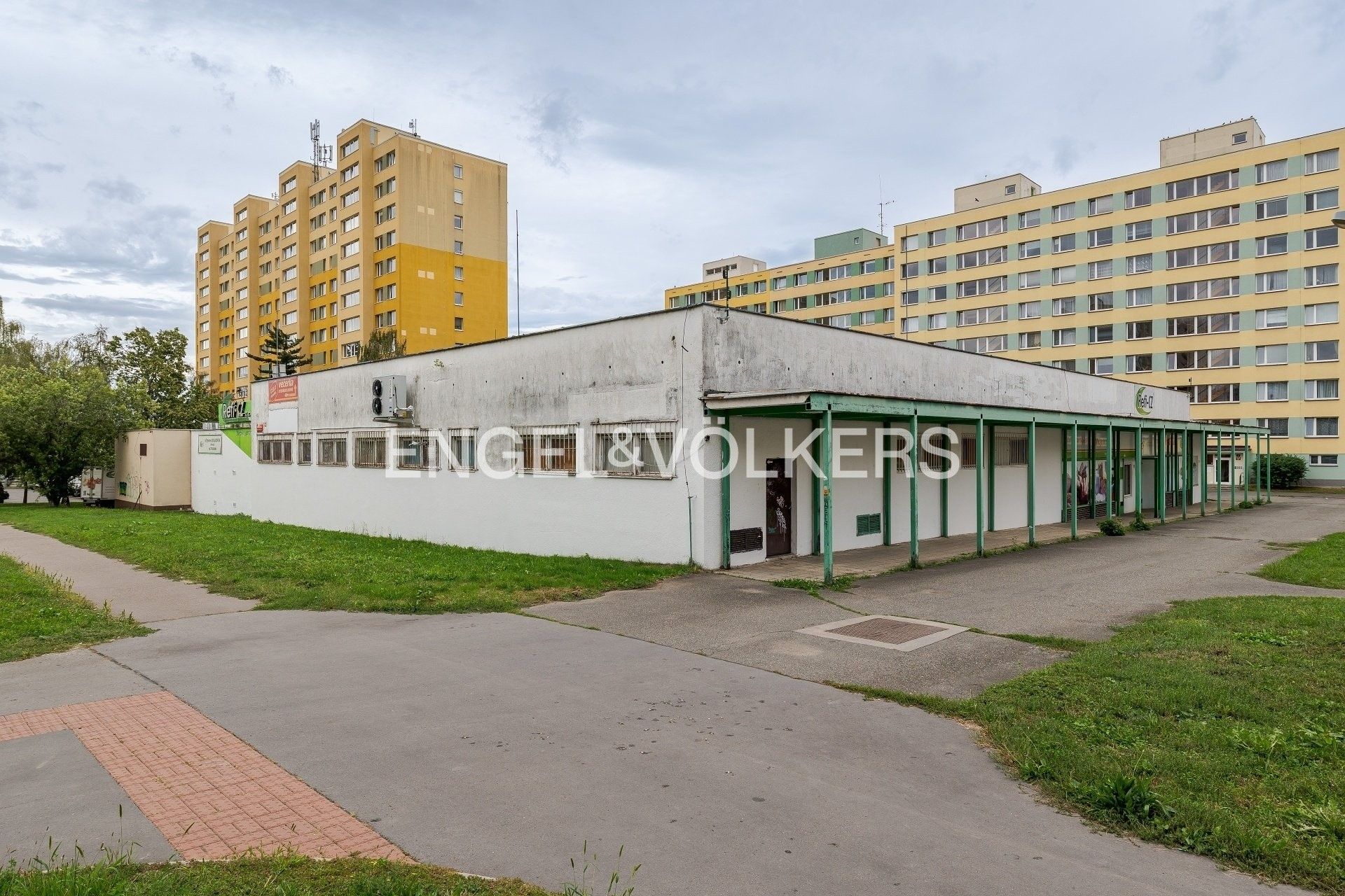 Sklady, Zdiměřická 1412, Praha Chodov, 1 050 m² - 1