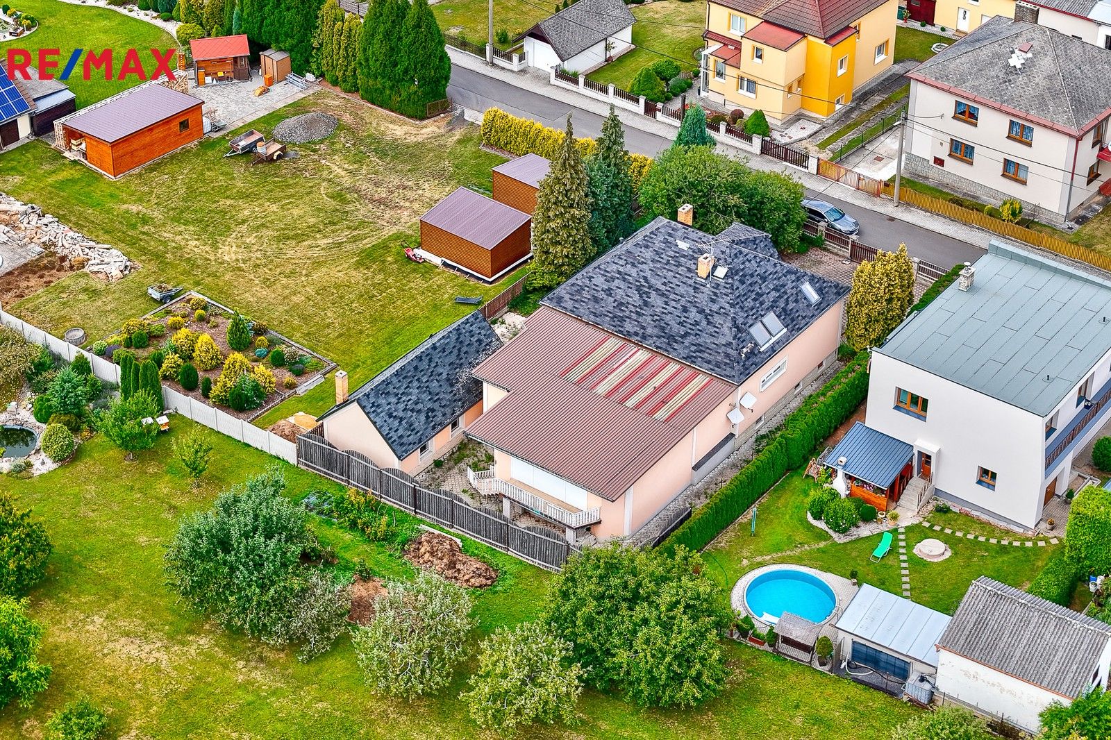 Prodej rodinný dům - Cheznovice, 330 m²