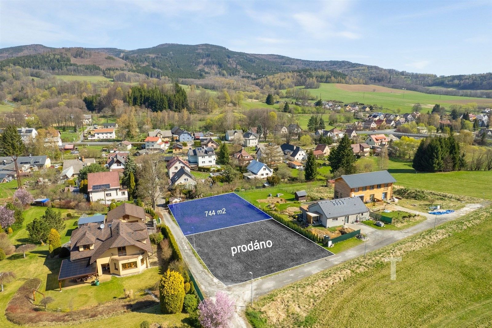 Pozemky pro bydlení, Lipová-lázně - 1