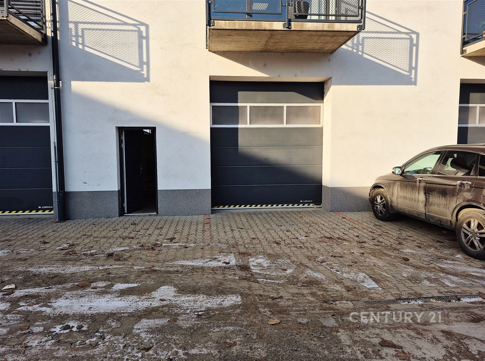 Sklady, Olomoucká, Brno, 102 m²