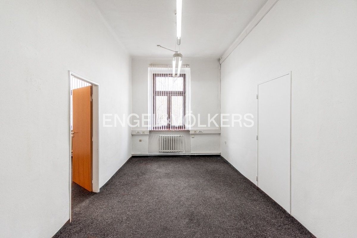 Kanceláře, U Trojice 1042, Praha Smíchov, 32 m² - 2