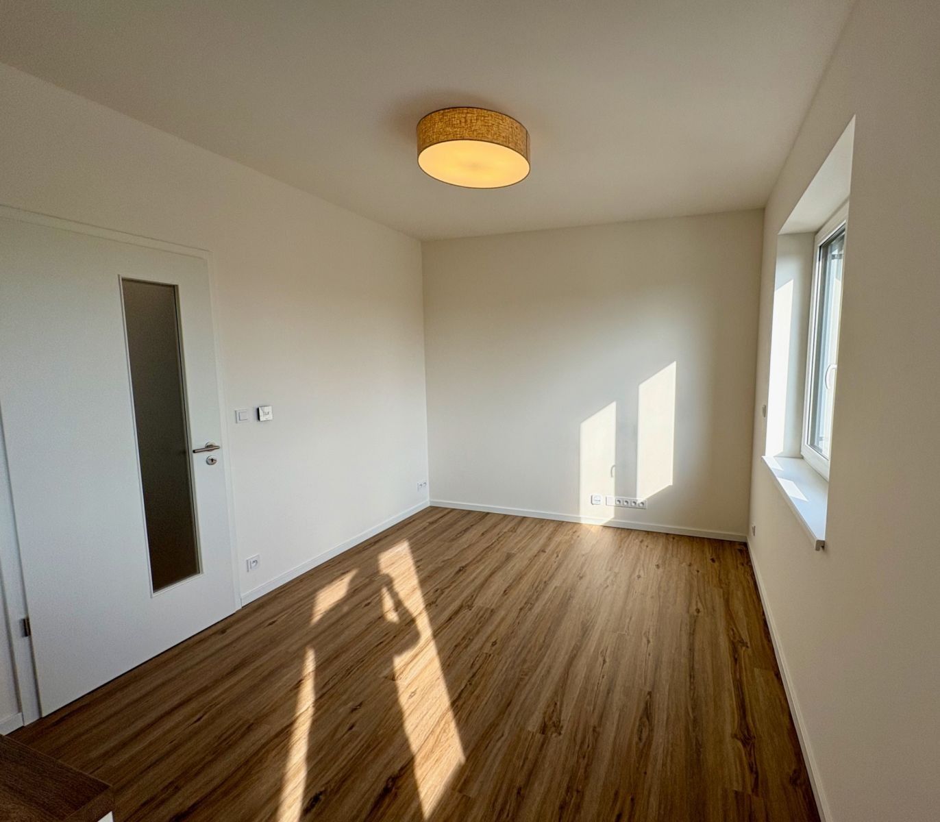 Pronájem byt 1+kk - Generála Bočka, Praha - Kbely, 39 m² - 5