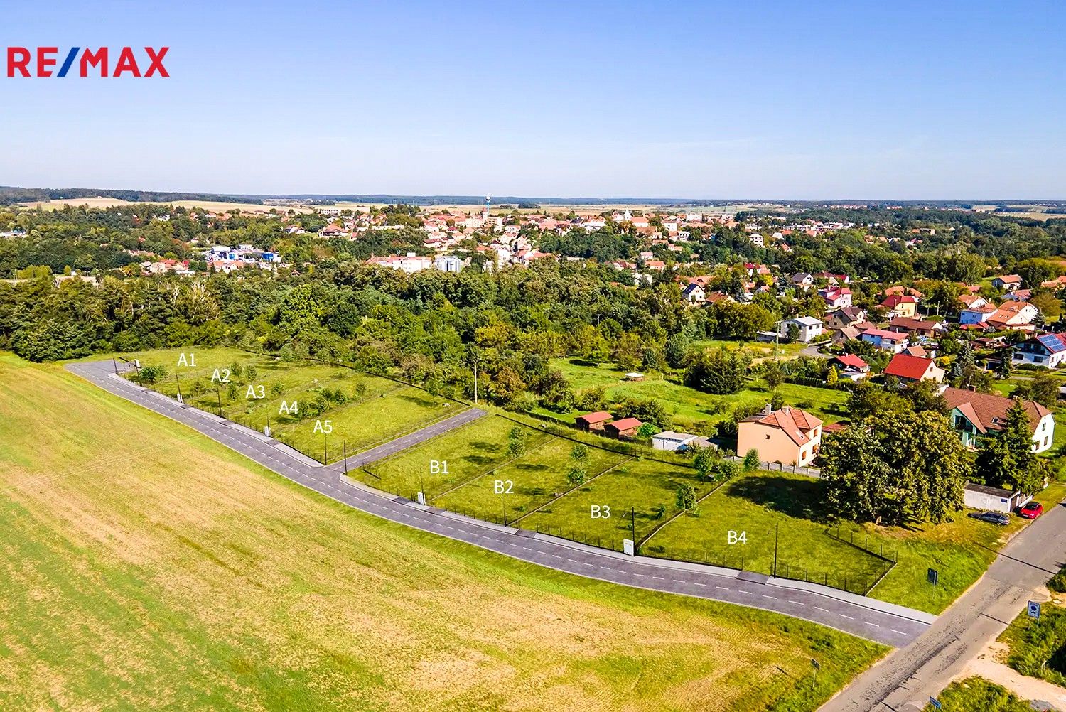 Pozemky pro bydlení, Týnec nad Labem, 887 m²