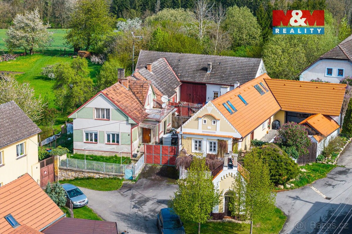 Prodej rodinný dům - Malšice, 391 75