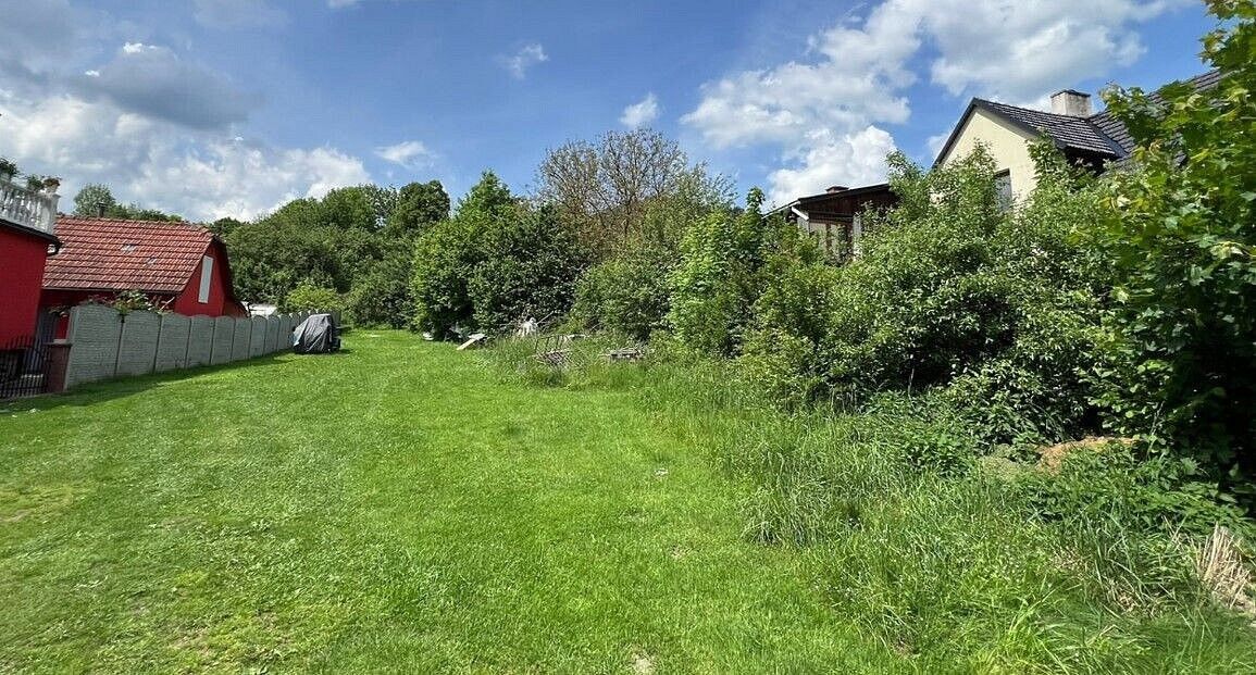 Pozemek pro bydlení, 1 065 m²