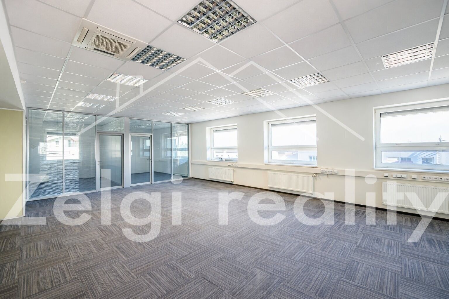Sklad · 1 400 m² · Brno - 4