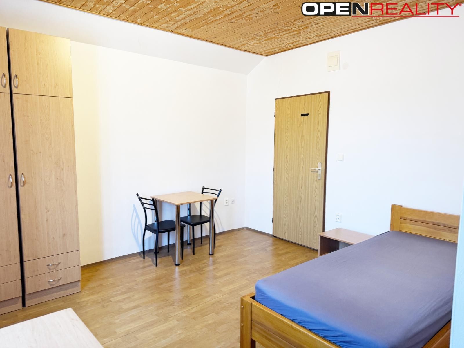 Pronájem byt 1+kk - Březka, Velká Bíteš, 21 m²