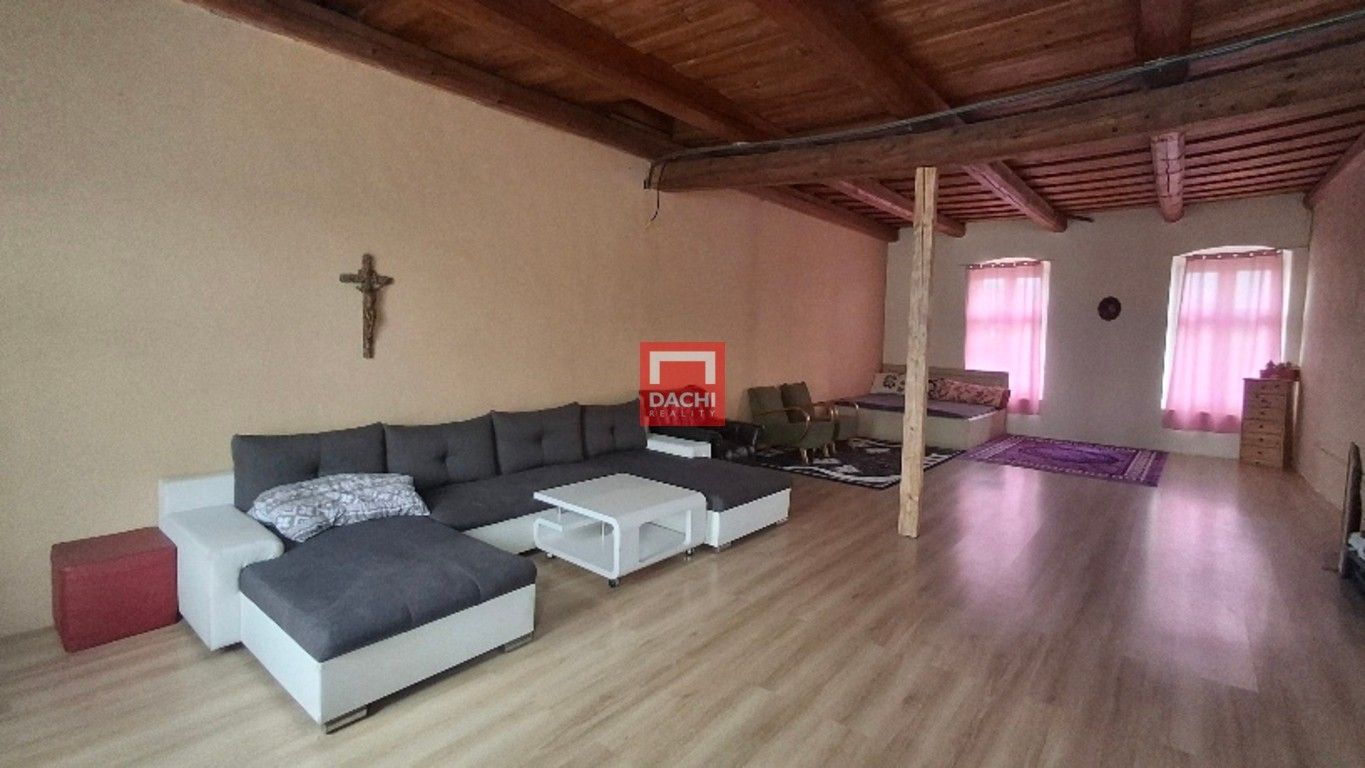 Rodinné domy, Medlov, 450 m²