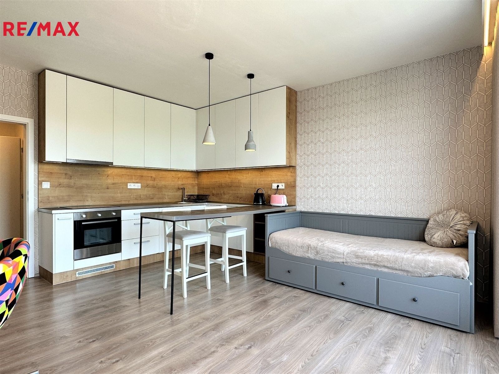 1+kk, V Zahrádkách, Plzeň, 39 m²