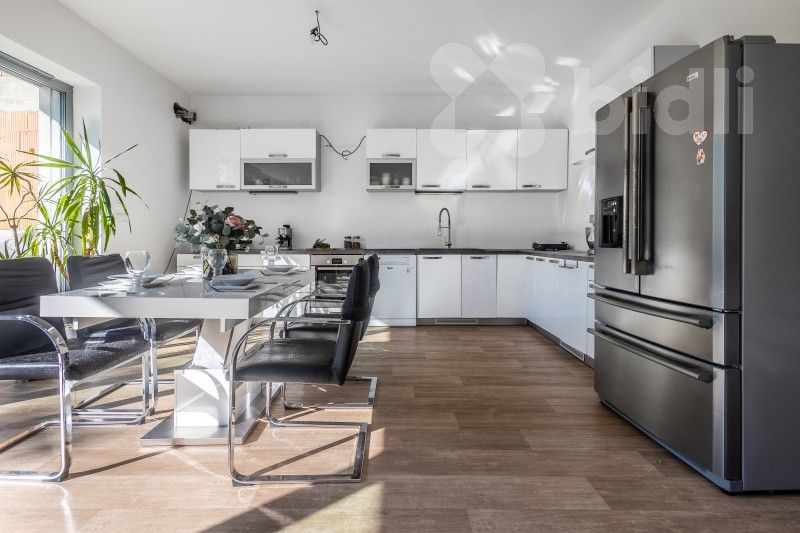 Rodinné domy, Na Kocandě 239, Veleň, 134 m² - 2