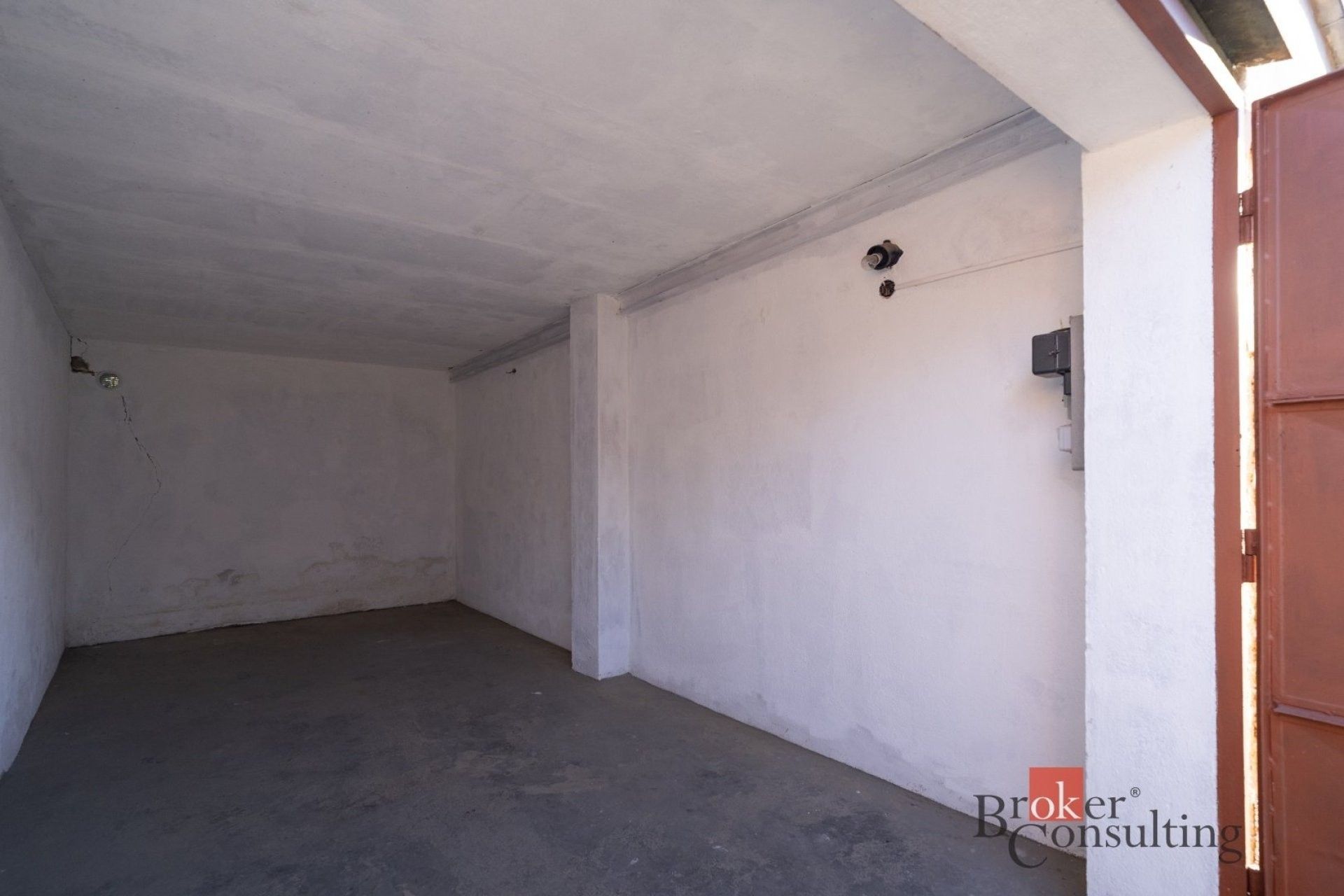 Pronájem garáž - Jateční, Plzeň, 19 m² - 5