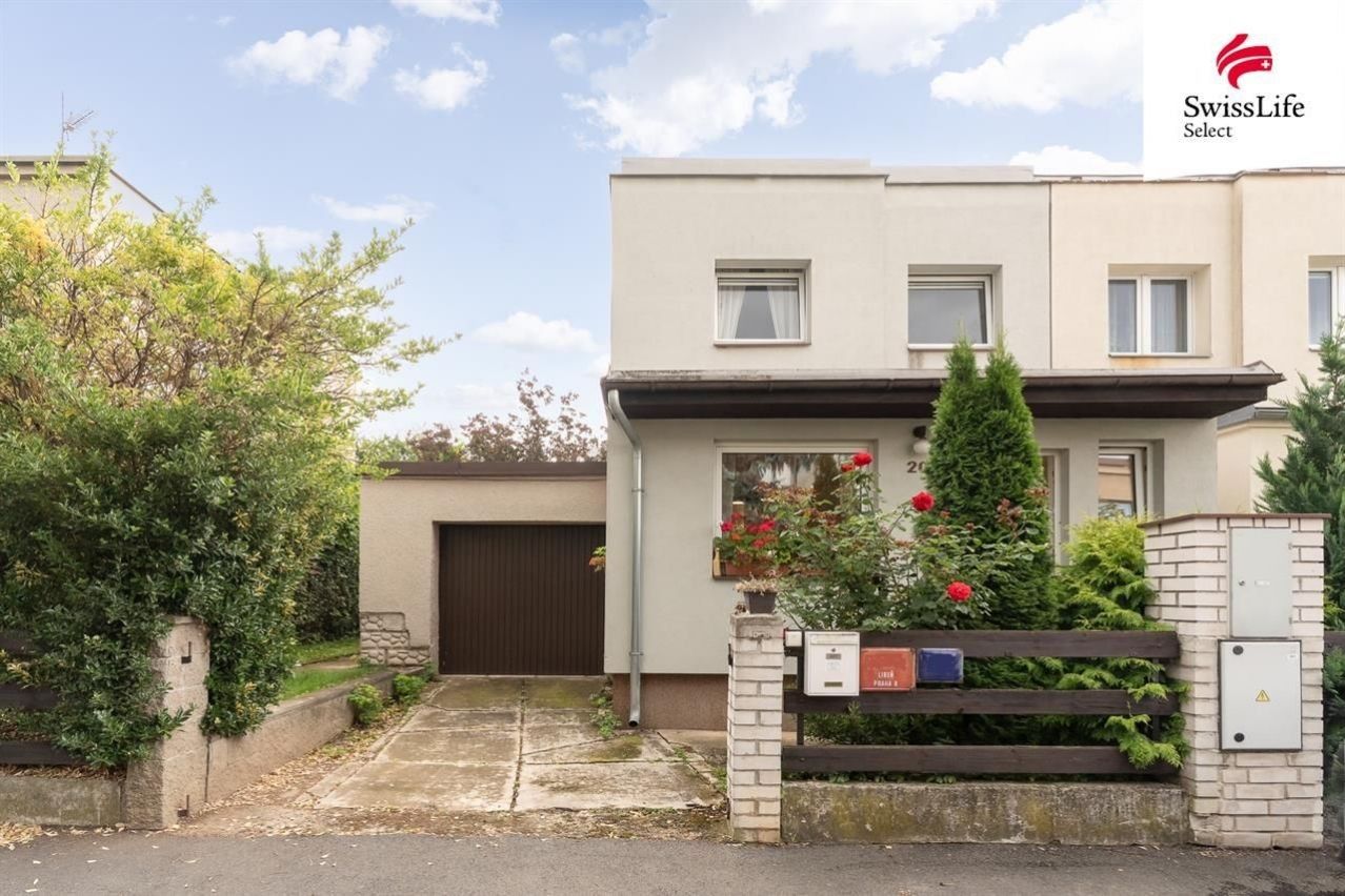 Prodej rodinný dům - Pod vlastním krovem, Praha, 64 m²